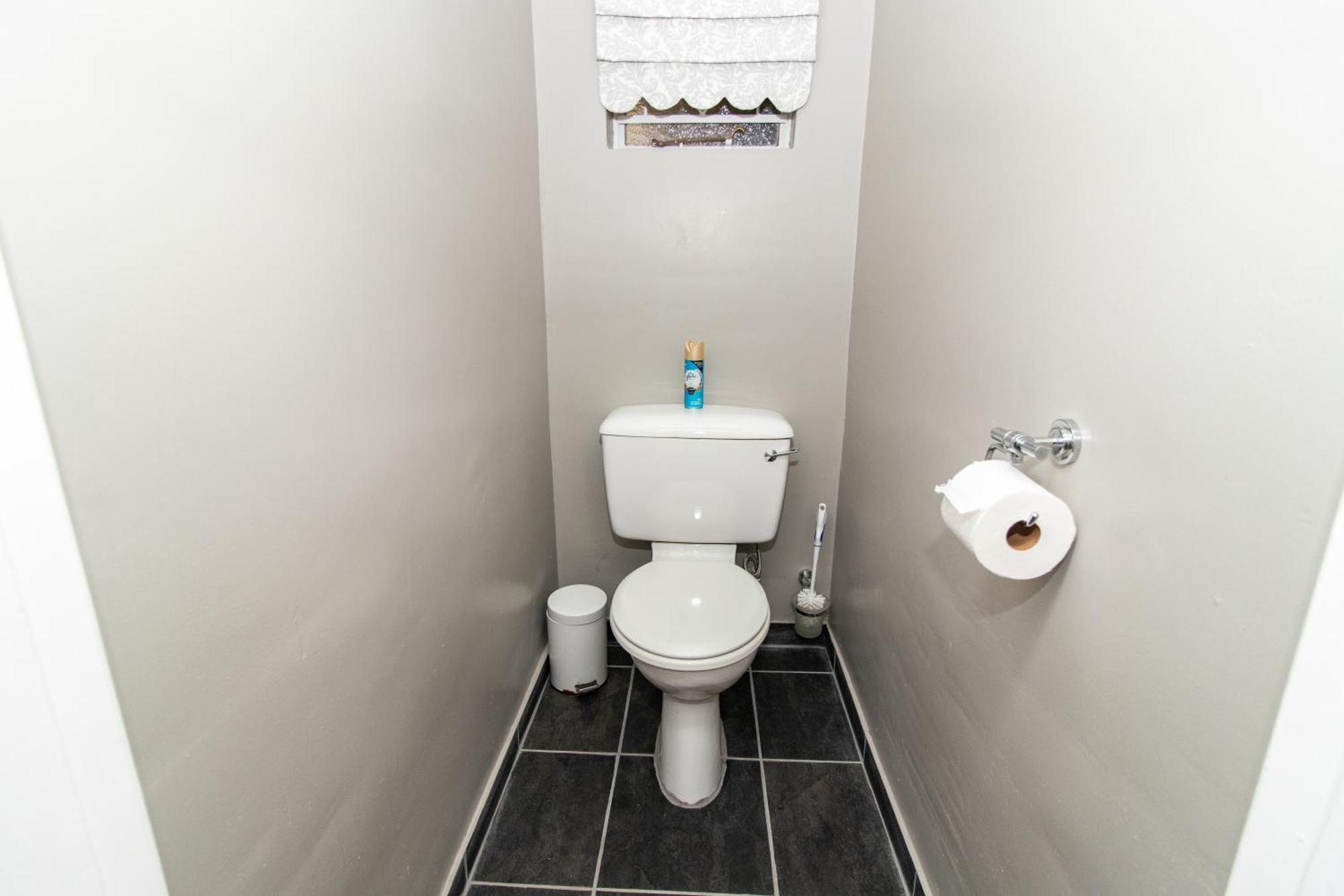 Glenmore Guesthouse Bloemfontein Ngoại thất bức ảnh