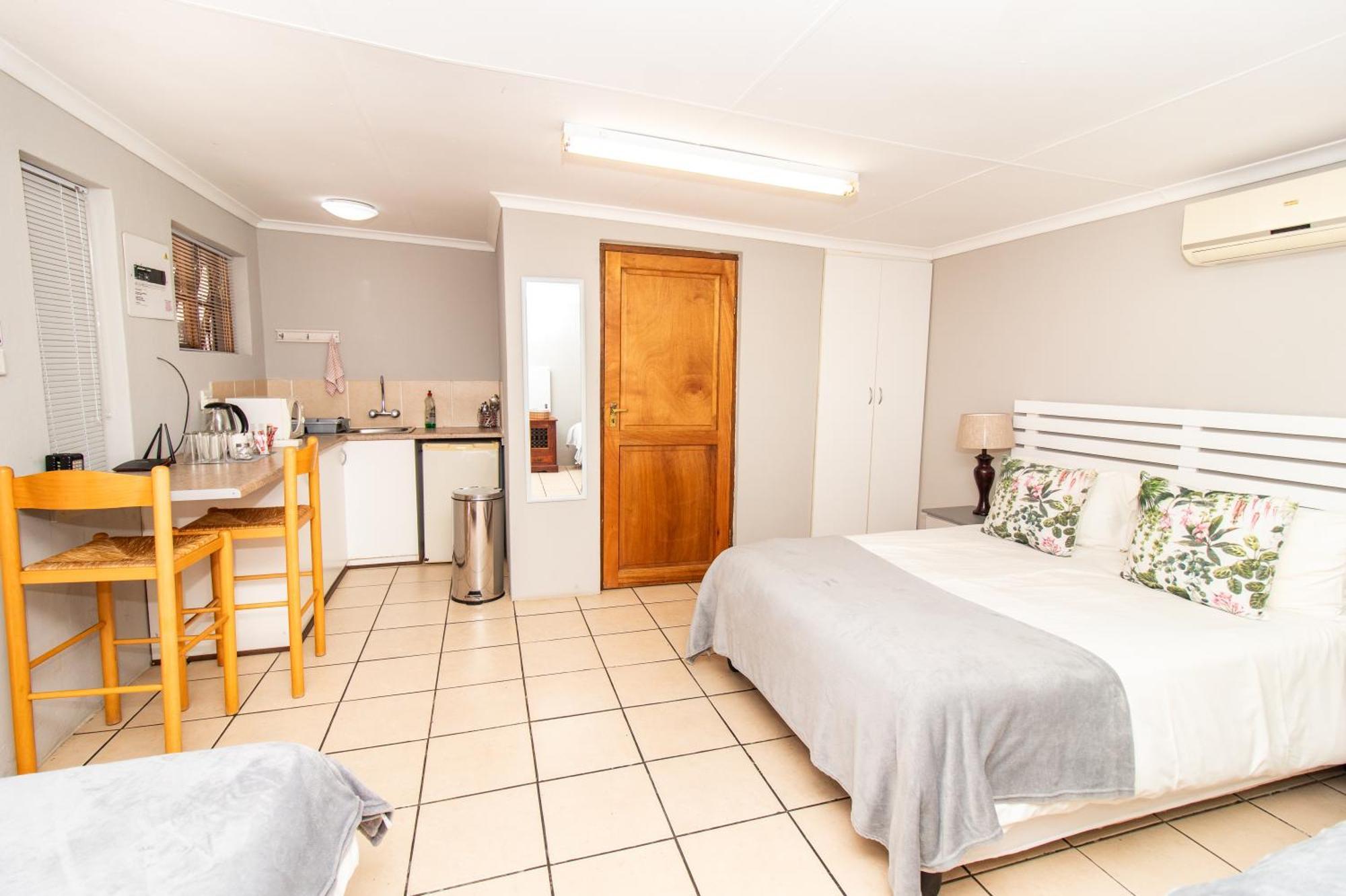 Glenmore Guesthouse Bloemfontein Ngoại thất bức ảnh